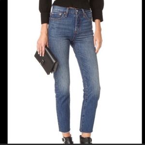 Levi’s Wedgie Icon Jeans size 24